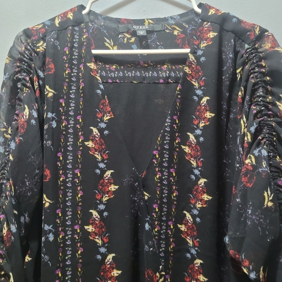 Guess Black Sheer Floral Blouse M - Picture 3 of 8